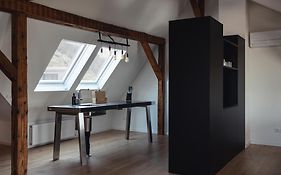 Historical Luxury Homes - Exclusive Selection